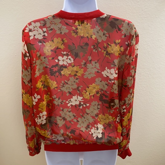 Valentino Miss V Silk Sheer Red Floral Cardigan 40-6 - Picture 4 of 6